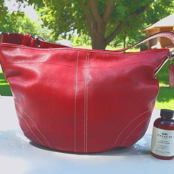 Coach Handbags - Coach Soho Purse